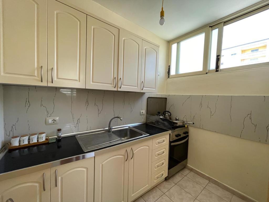 Lisus Apartment Vlorë 외부 사진